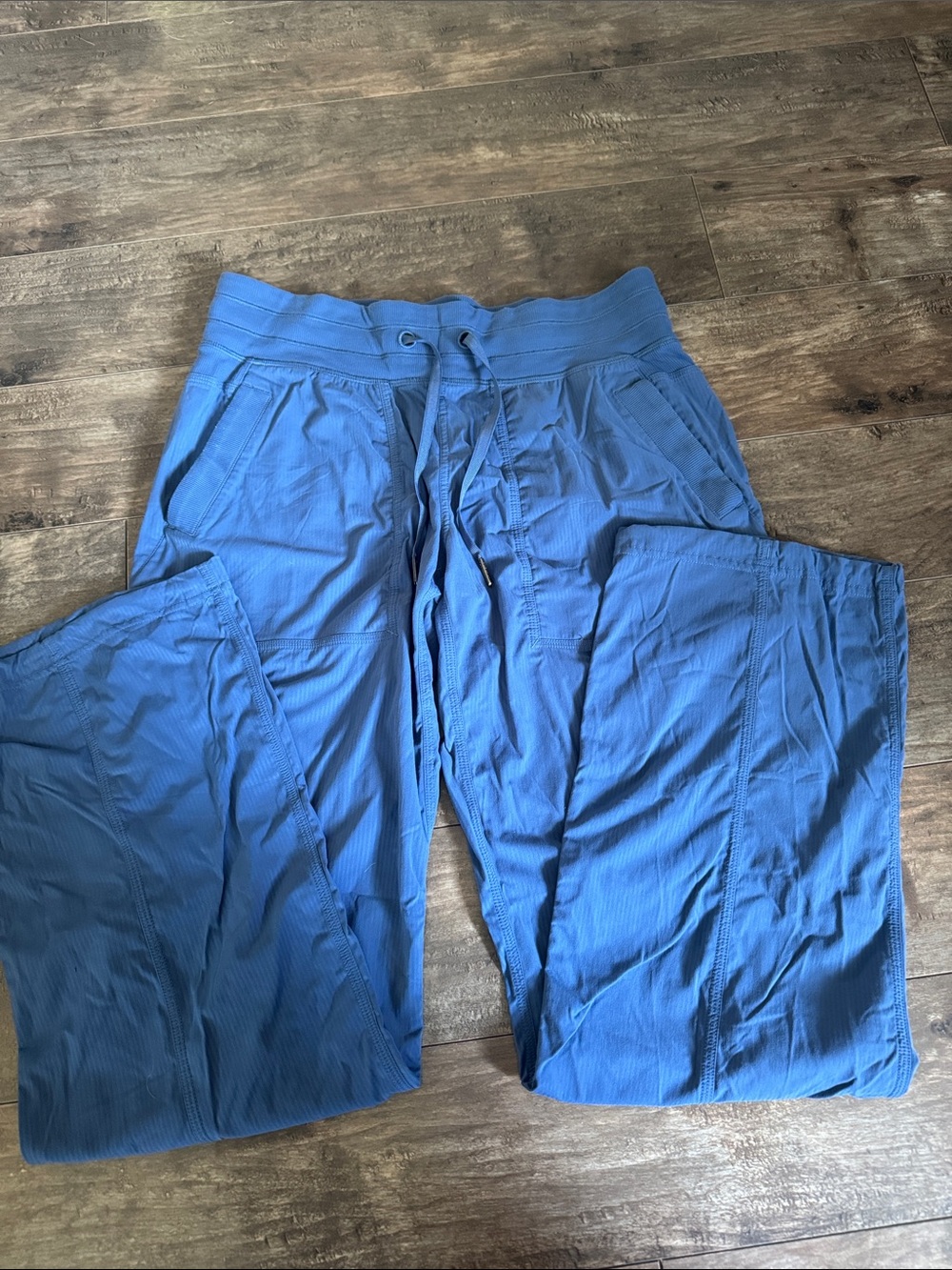 Women’s lululemon studio pants